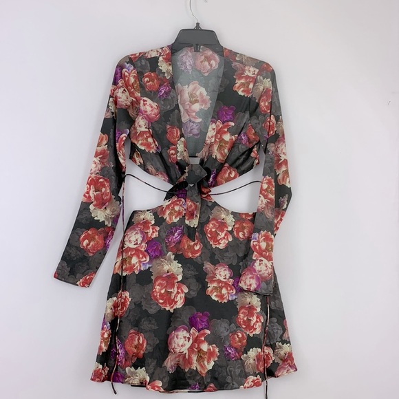 LPA Floral 100% Silk Cutout Mini Dress Long Sleeve Size Small - Picture 3 of 6